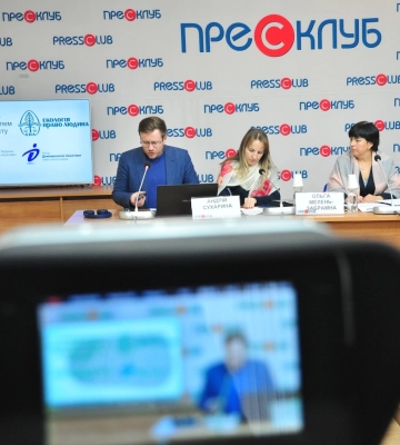 Тепер жителі України менше нарікають на сміття, а більше на шкоду довкіллю від ракетних ударів, - дослідження