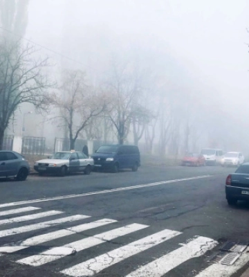 На Київщині очікується туман, на дорогах ожеледиця