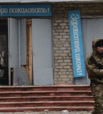 На оккупированных территориях Луганской области оккупанты пытаются ввести военную подготовку для школьников — ОВА