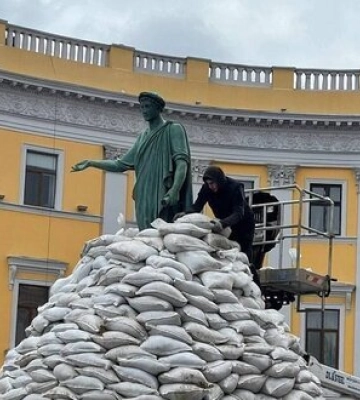 ОП про знеструмлення Одеси: На відновлювальні роботи потрібно більше часу, ніж зазвичай