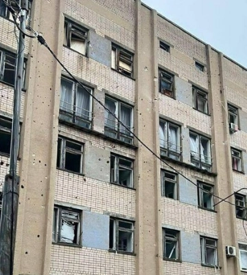 Окупанти обстріляли пологовий будинок у Херсоні