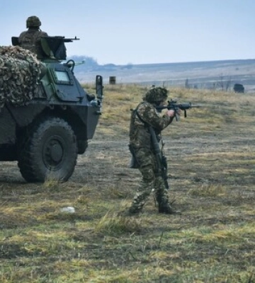 Ворог намагається прорвати оборону наших військ на Бахмутському та Авдіївському напрямках, - Генштаб