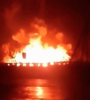 В окупованому Криму сталася пожежа у казармах з мобілізованими: що відомо