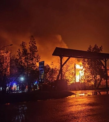 Мер Мелітополя повідомив про понад десять вибухів у місті, гауляйтер назвав свою &quot;версію&quot; подій