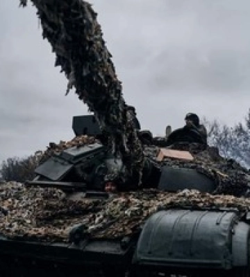 Бої під Бахмутом та наближення ЗСУ до Сватового: нові карти бойових дій