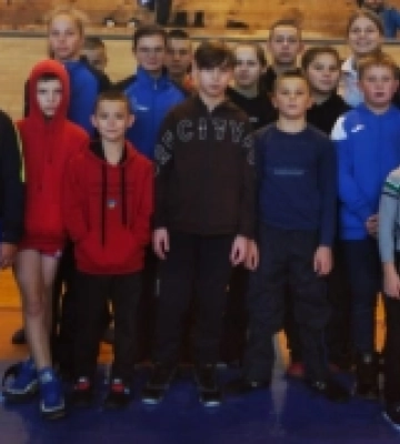 Ратнівчани здобули 12 призових місць на обласному чемпіонаті з боротьби