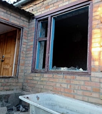 В результате обстрелов Никопольского района погиб человек: полиция документирует последствия российских ударов