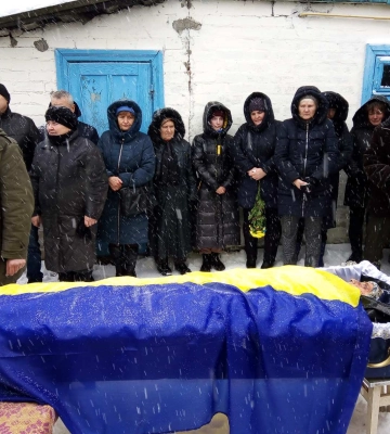 У Рівному попрощалися з військовим Андрієм Каранюком