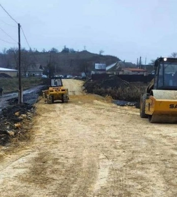 Як тривають відновлення автошляхів Миколаївщини в деокупованих громадах