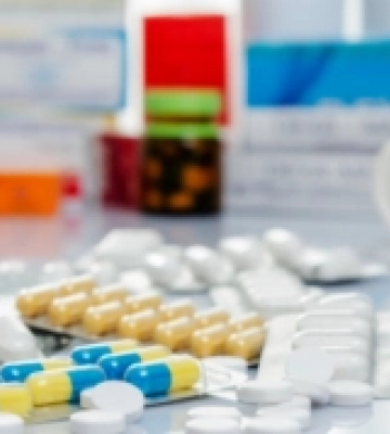 Де у Рівному купити ліки у разі повного блекауту