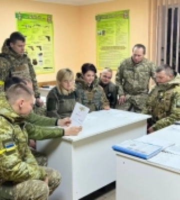 Прикордонники Волині долучилися до Всеукраїнської акції «16 днів проти насильства»