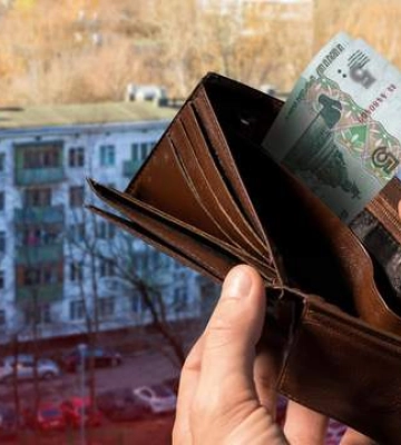 Немає грошей та віри в перемогу: у Росії обвалився ринок нерухомості
