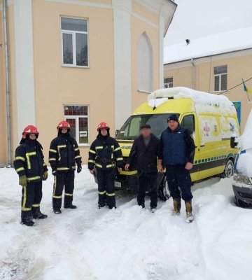 На Львівщині в неділю горіли два автомобілі 