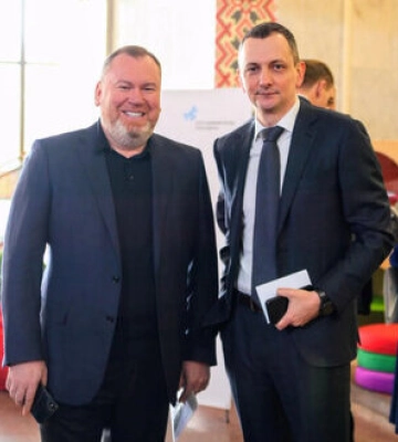 НАЗК ще з серпня перевіряло Дніпропетровську ОВА через мільярди на дороги фірмі фітнес-тренерки, - Новіков