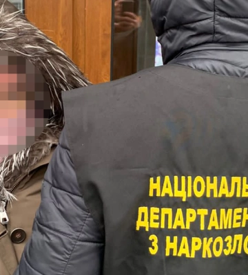 У Луцьку зловили жінку з амфетаміном й чоловіка з канабісом 