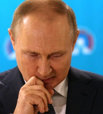 Путін вперше за 10 років скасував свою щорічну прес-конференцію