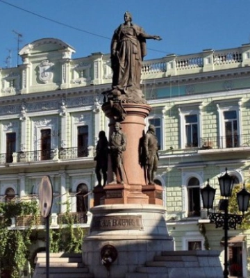 Що на Одещині: деколонізація, зміцнення південного форпосту і надія на деблокаду портів