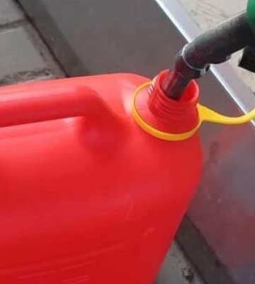 Житель Одеської області продавав неіснуюче пальне за акційною ціною