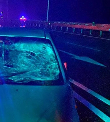 Полтавські правоохоронці встановлюють обставини ДТП, в якій травмовані двоє пішоходок