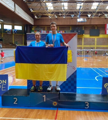 Бадмінтоністки з Дніпра стали призерками міжнародних турнірів у Естонії