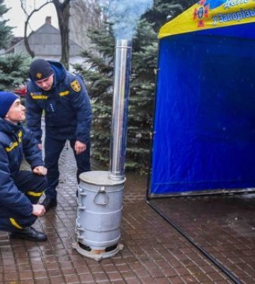 Запорізькі рятувальники розповіли, чим небезпечні генератори, газові обігрівачі та буржуйки