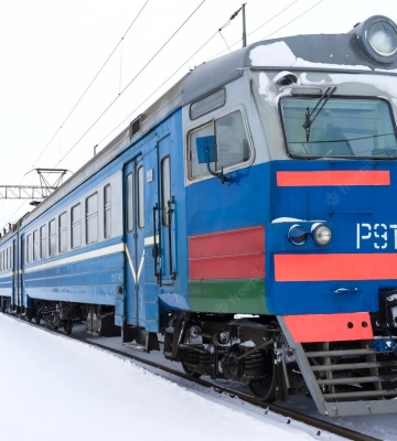 На Львівщині зупиняють приміські поїзди, які курсують на електротязі. Перелік