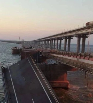 путину показали дыру в Крымском мосту