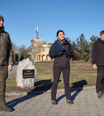 У деокупованому Святогірську заклали алею волонтерів