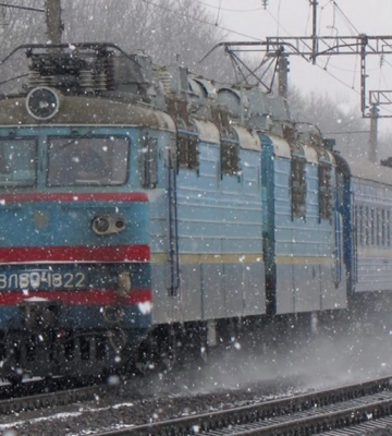 Через проблеми з електрикою скасували деякі залізничні рейси з Рівного та Здолбунова