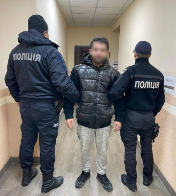 23-річний мешканець Свалявщини побив та пограбував свого односельця