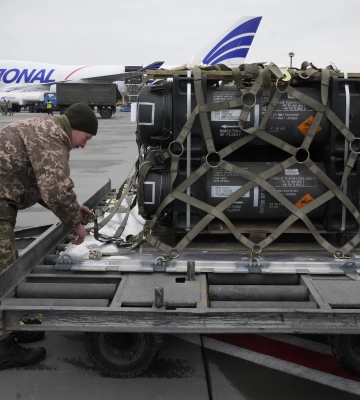 Байден может отправить американские войска в Украину: СМИ назвали причину