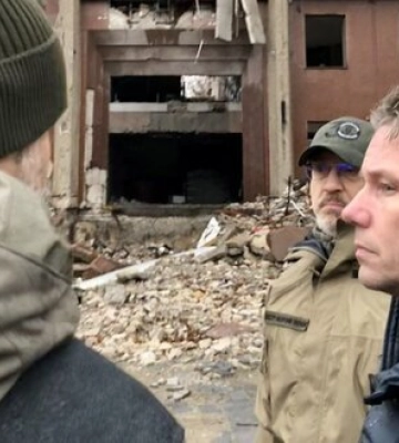 Министр обороны Швеции Йонсон и Резников посетили Николаев и Одессу: &quot;Я глубоко поражен сопротивлением украинских вооруженных&amp;hellip;