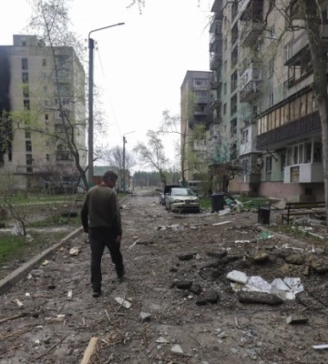 В окупованому Сєвєродонецьку тисячі людей живуть без каналізації, опалення, світла та води