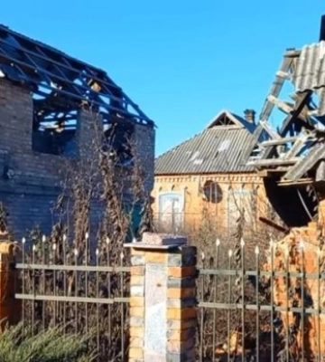 Російські терористи пошкодили обстрілами всі будинки мирних людей в одному з населених пунктів Запорізької області (ФОТО)