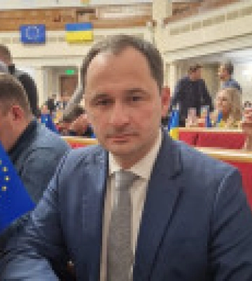 &quot;Слугу&quot; Дырдина назначено постоянным представителем Рады в КСУ