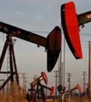 Ціна на нафту закріпилася нижче за 80 доларів