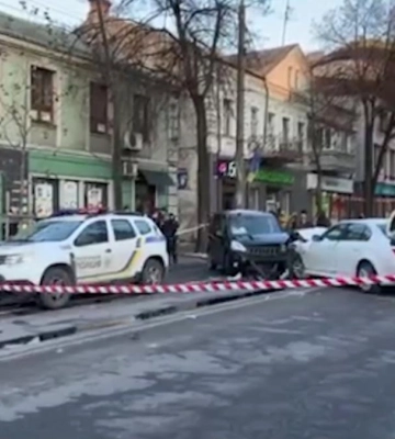 Масштабна ДТП у Рівному: горе гонщики, дідусь та блогер з російською риторикою (ВІДЕО)