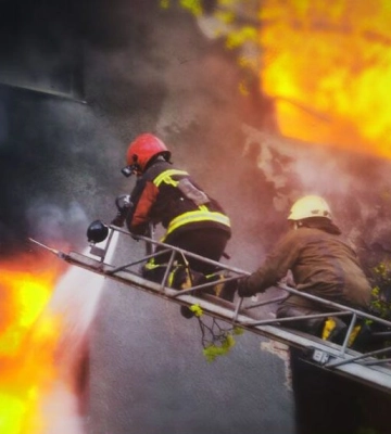 З жовтня закарпатські рятувальники зафіксували 220 пожеж