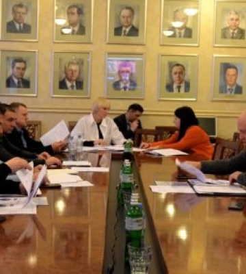 На Закарпатті засідала постійна комісія облради з питань бюджету На Закарпатті засідала постійна комісія облради з питань бюджету