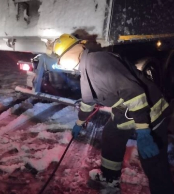 На Кіровоградщині рятувальники відбуксирували 30 автомобілів зі складних ділянок доріг 