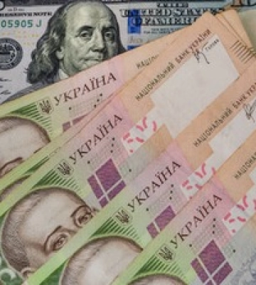 Продавать или покупать? Каким будет курс доллара в ближайшие два года
