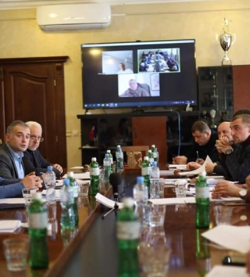 Закарпатські депутати звернуться до керівництва держави щодо відкриття додаткових пунктів пропуску з Румунією