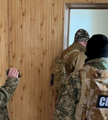 СБУ затримала автоперевізника, який звозив окупантів до Херсона 