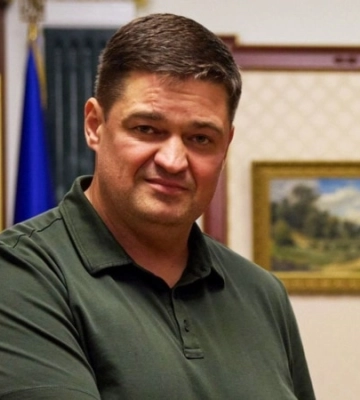 Ворог обстріляв з танка ринок у Бериславі, поранено п&#039;ятьох людей
