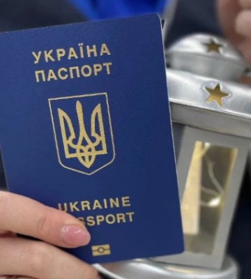 В Киеве навалили паспортный сервис, работающий даже при отключении света