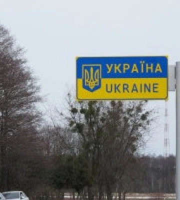 У Києві за 12 тисяч доларів виготовляли медичні довідки охочим втекти за кордон військовозобов&#039;язаним чоловікам