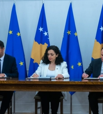 Косово підписало заявку на вступ до Євросоюзу