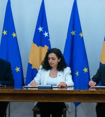Влада Косова підписала заявку на вступ до Євросоюзу 