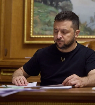 Зеленський утворив чотири військові адміністрації на Херсонщині і призначив керівників