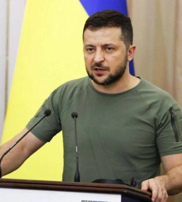 Зеленський про тактику росіян на Донбасі: хочуть залишити лише руїни та воронки